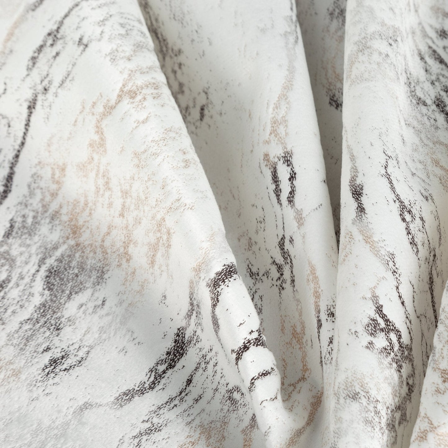 Fertigvorhang KORNELIA aus Samt, verziert mit einem glänzenden Aufdruck,(2er Set),40 x 250 cm, Ösen/Räder