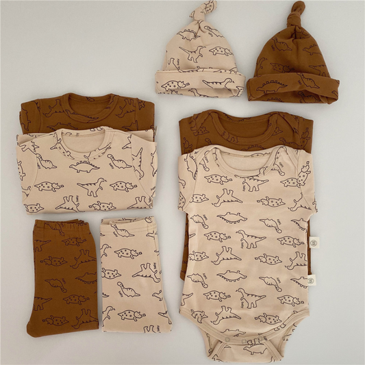 BB Dreiteiliges Set mit Dinosaurier-Muster