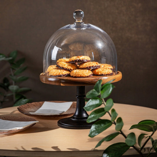 Kuchenständer aus Glas und Holz